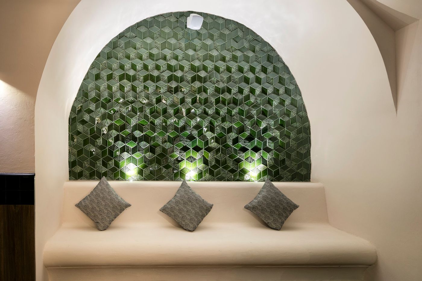 Royal-Madeleine-Pool-17