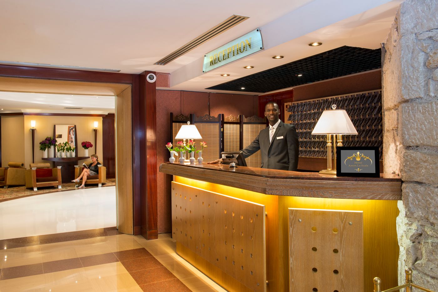 Aston-La-Scala-Lobby-59