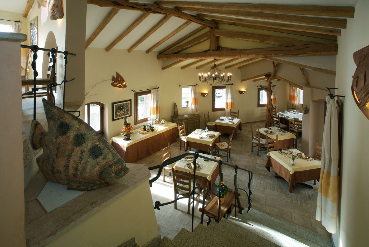 Arathena-Restaurant-31