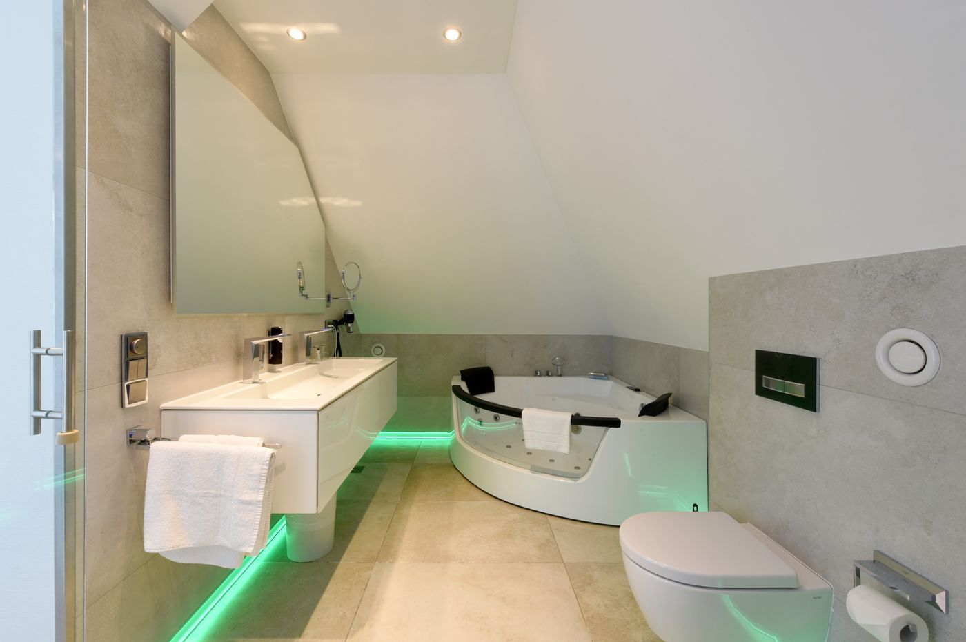 Koos-Hotel---Apartments-Room-56