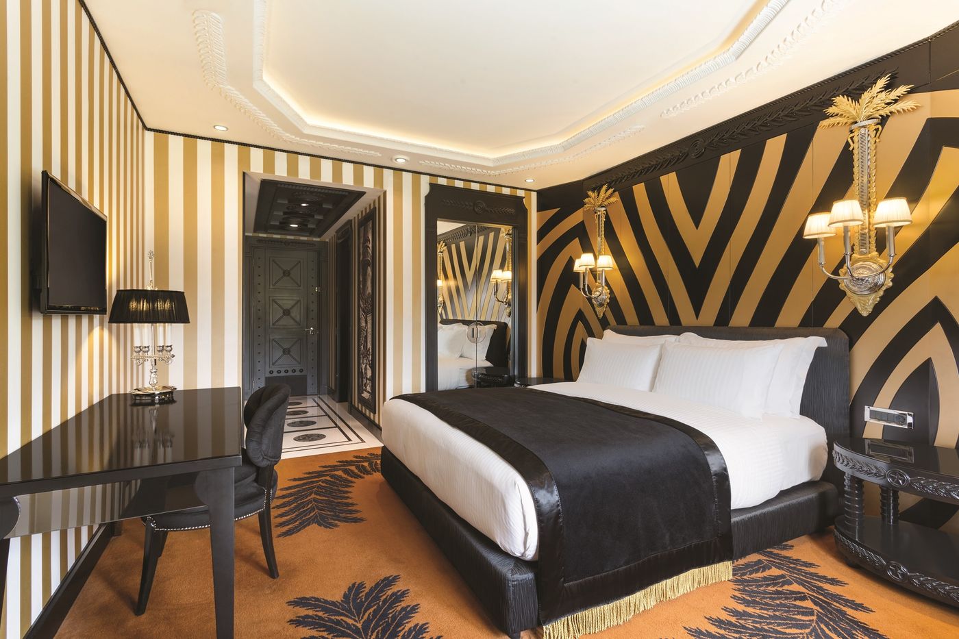 Wyndham-Grand-Istanbul-Kalamis-Marina-Hotel-Room-8