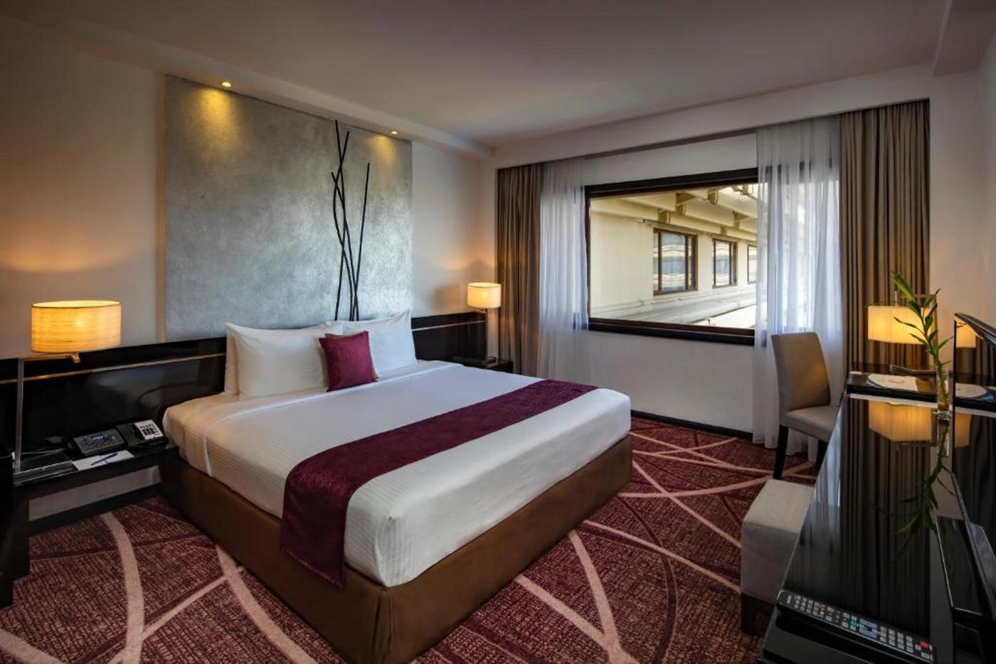 Cinnamon-Lakeside-Colombo-Room-9