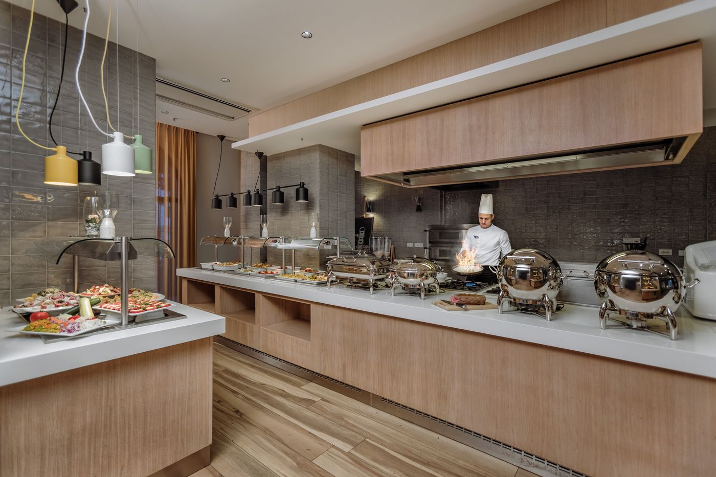 Hotel-Budva-Restaurant-43