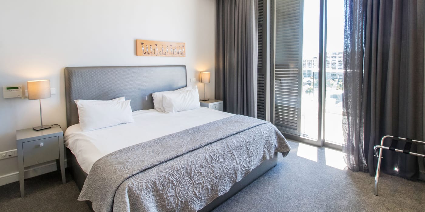 Waterfront-Village-Room-21