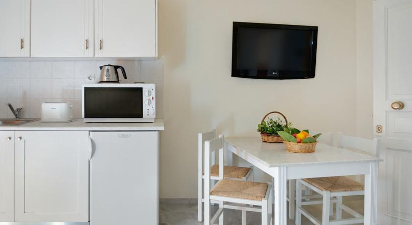 Mare-Olympus Apartments