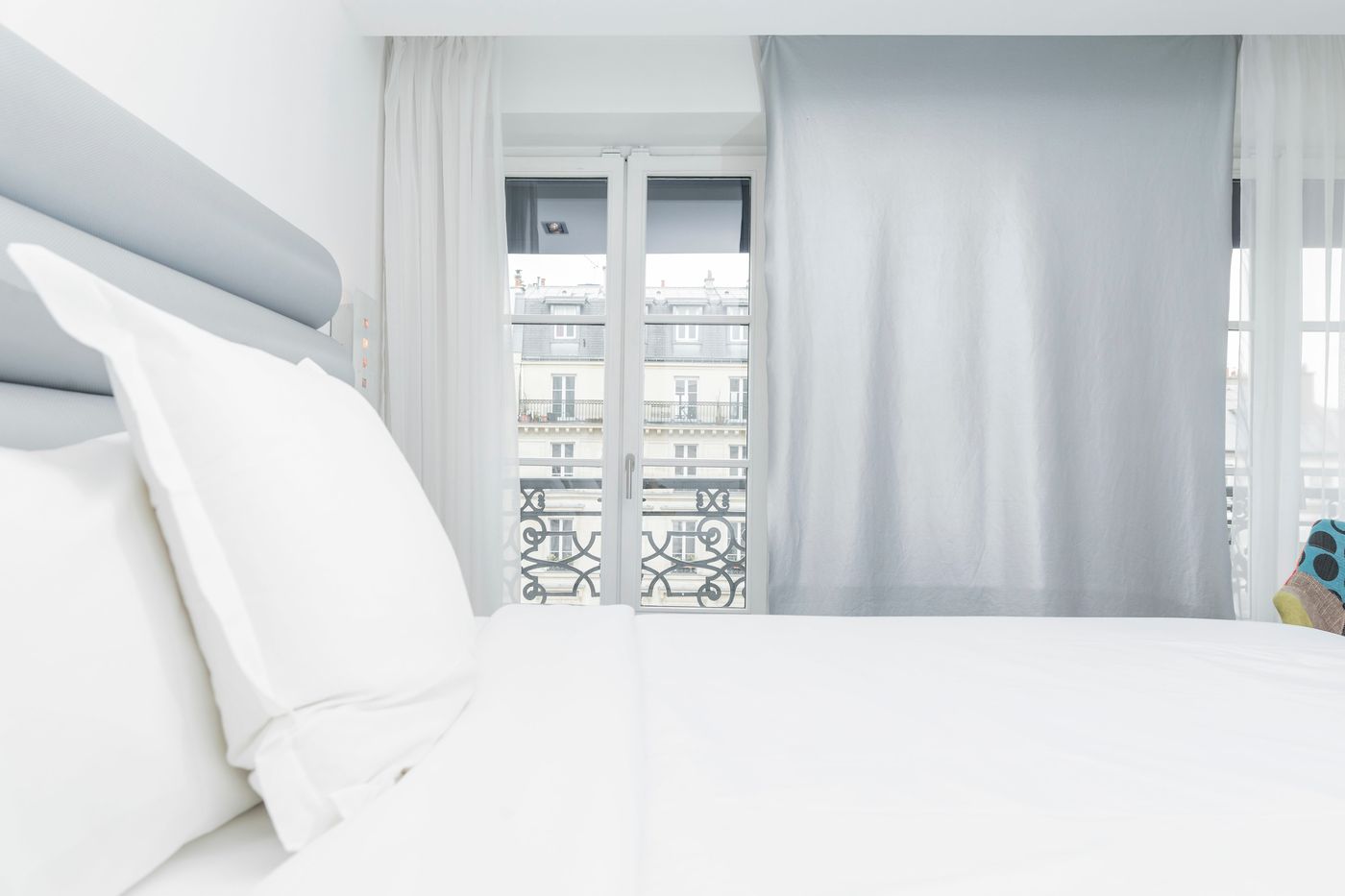 1K-Paris-Room-18