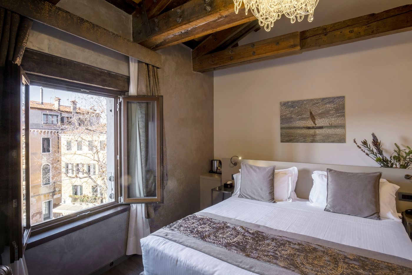 Hotel-Aquarius-Venice-Room-41