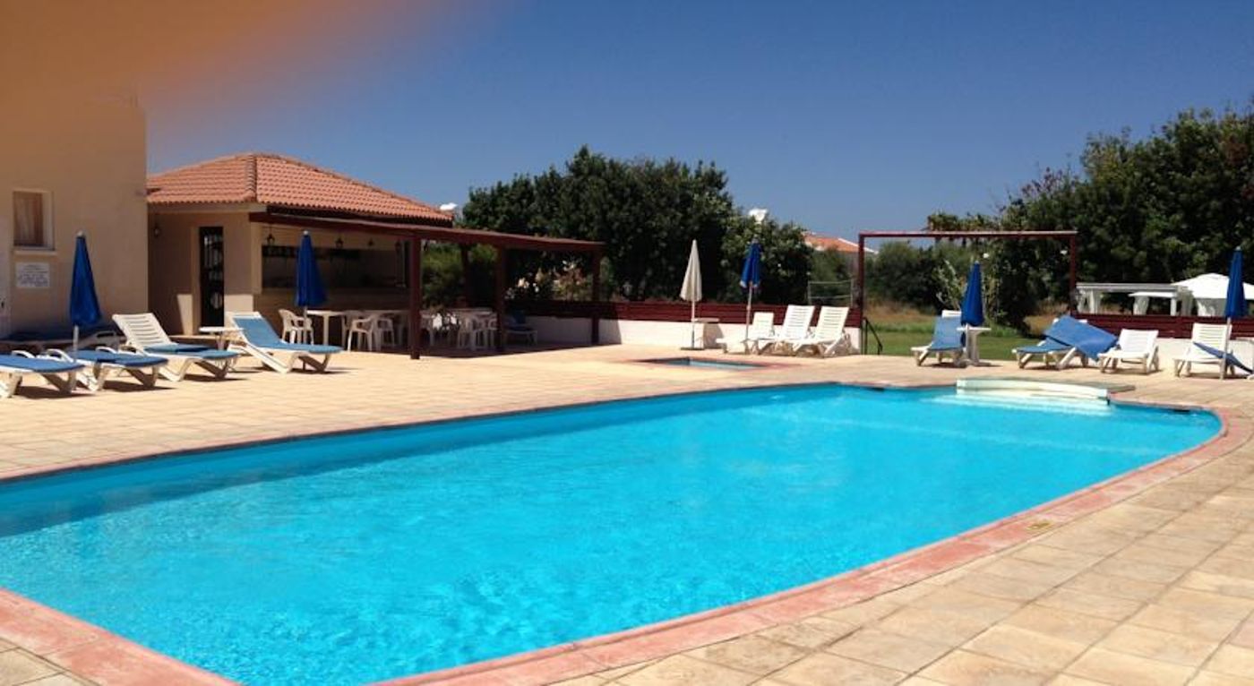 Maricosta Apartments