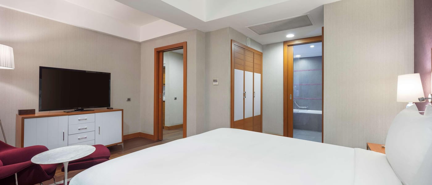 DoubleTree-by-Hilton-Kusadasi-Room-39