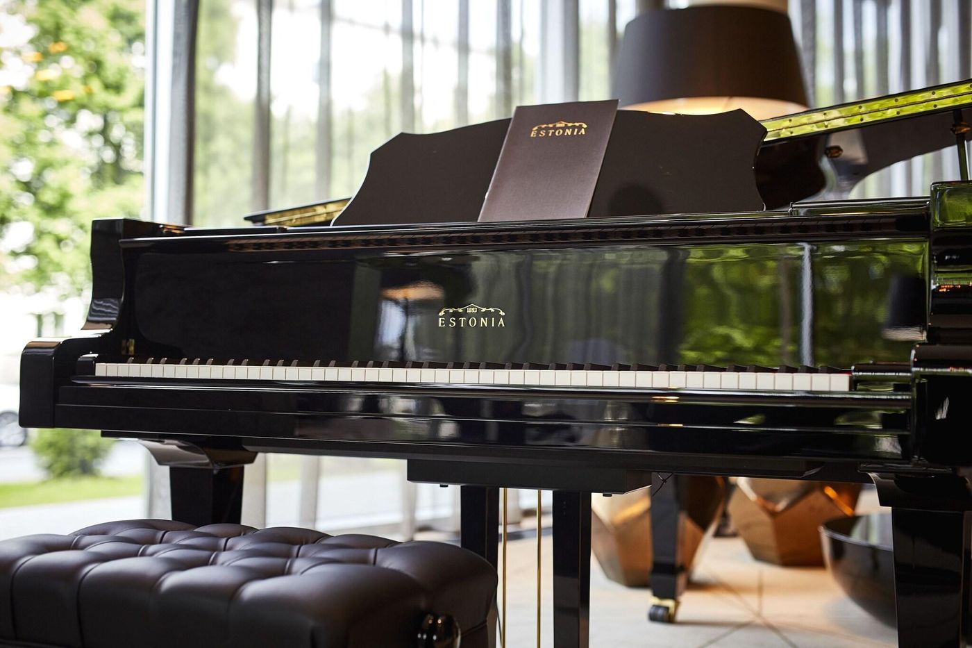 Hilton-Tallinn-Park-Lobby-25