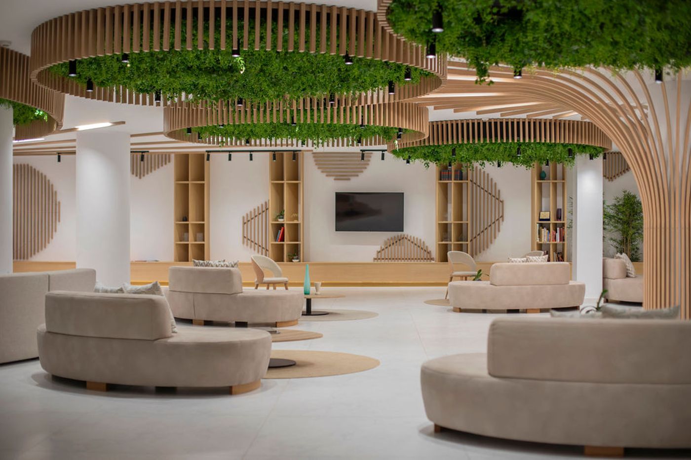 Golden-Coast-Hotel-and-Bungalows-Bar-17