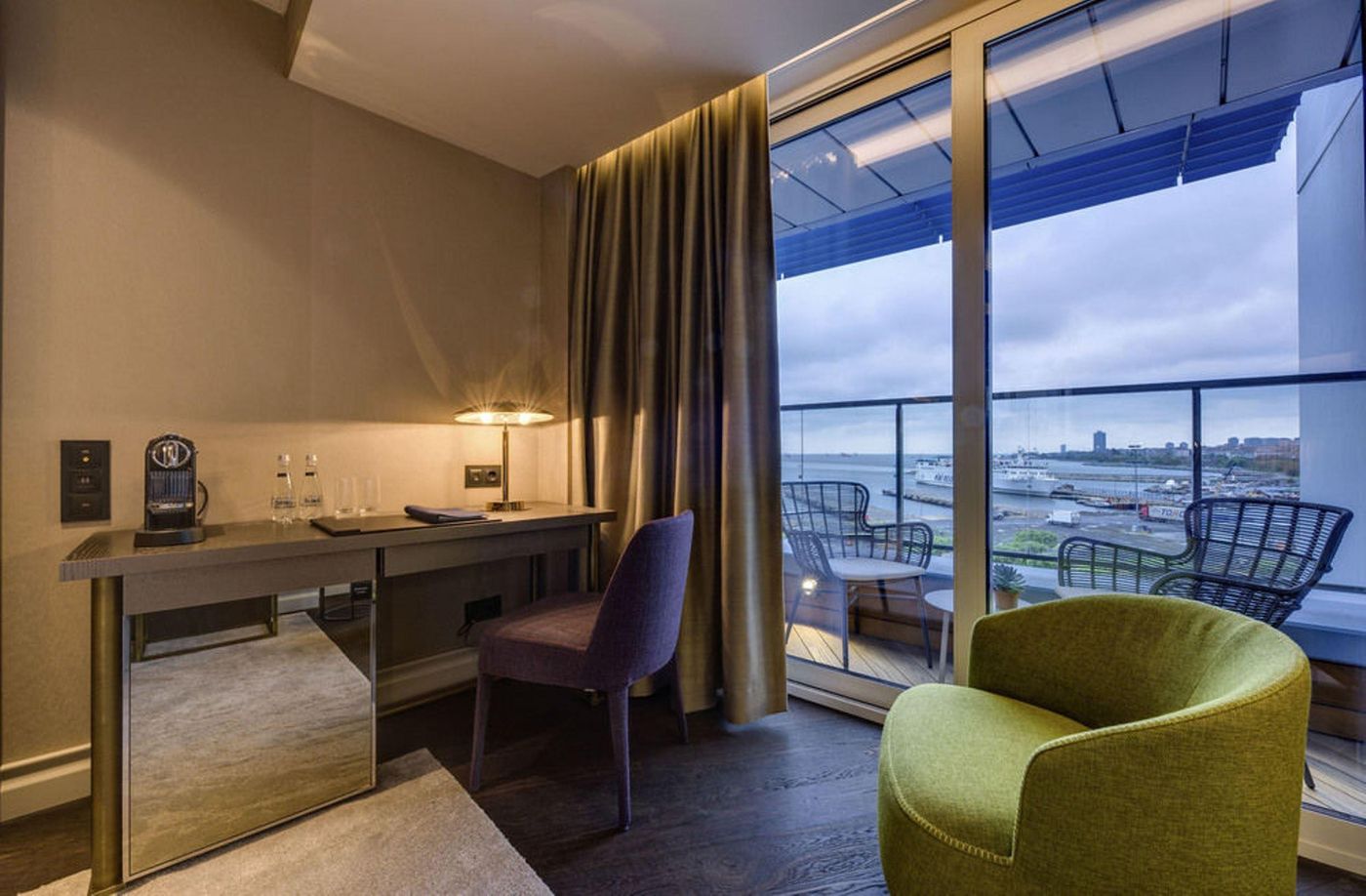 Radisson Blu Hotel, Istanbul Ottomare-Turkey-ZEYTINBURNU - ISTANBUL-Room-10