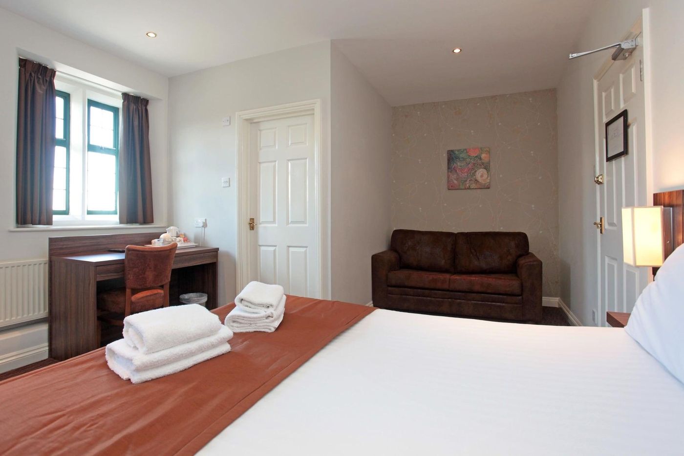 Fox & Goose, Barrow Gurney by Marston's Inns-United Kingdom-BRISTOL-Room-9