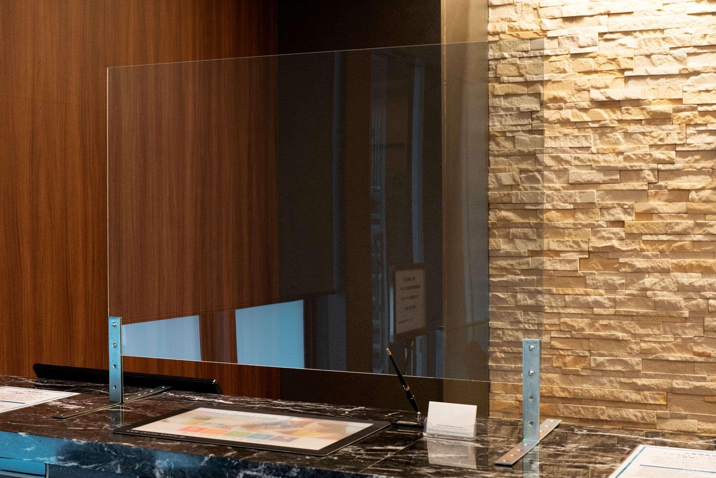 Comfort Hotel Tokyo Higashi Kanda-Japan-Tokyo-General view-9