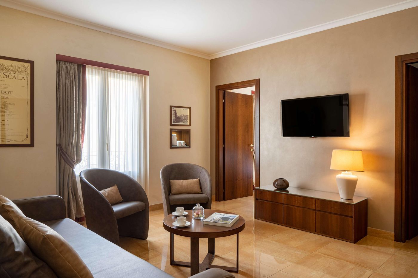 Best-Western-Plus-Hotel-Galles-Room-43
