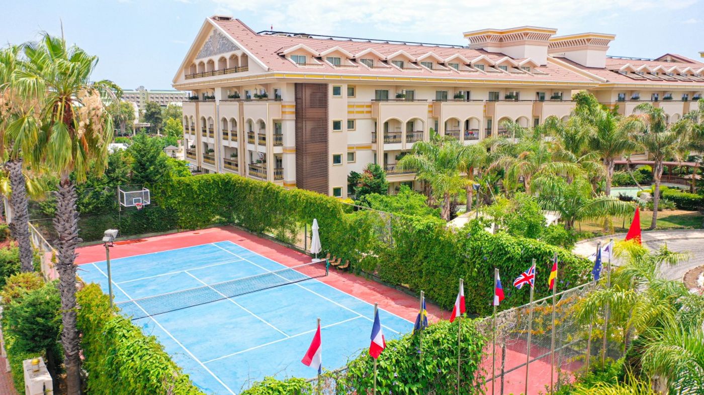 Diamond-Excellence-Resort---Spa-Sports-and-Entertainment-14