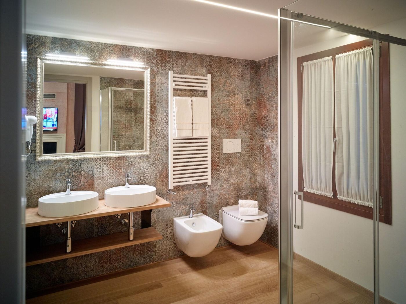 Ca--dei-Proverbi-Suites-Room-17