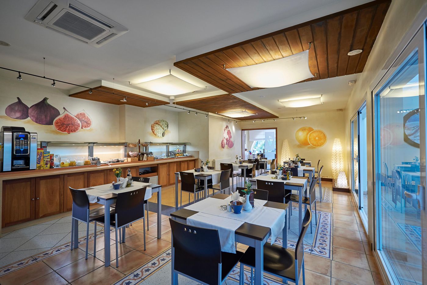 Lux-Isla-Restaurant-15