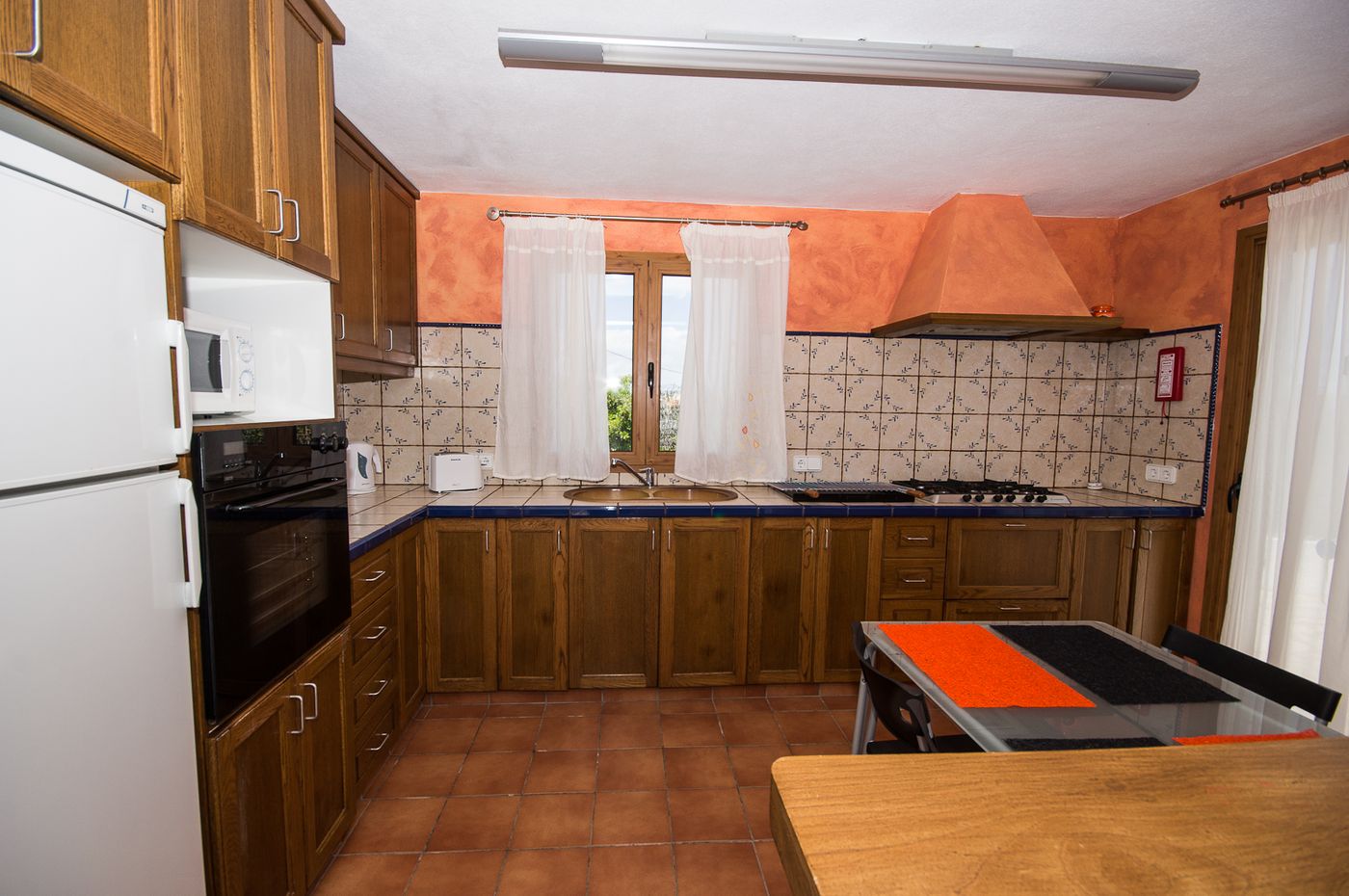 Calan Porter Playa Apartments