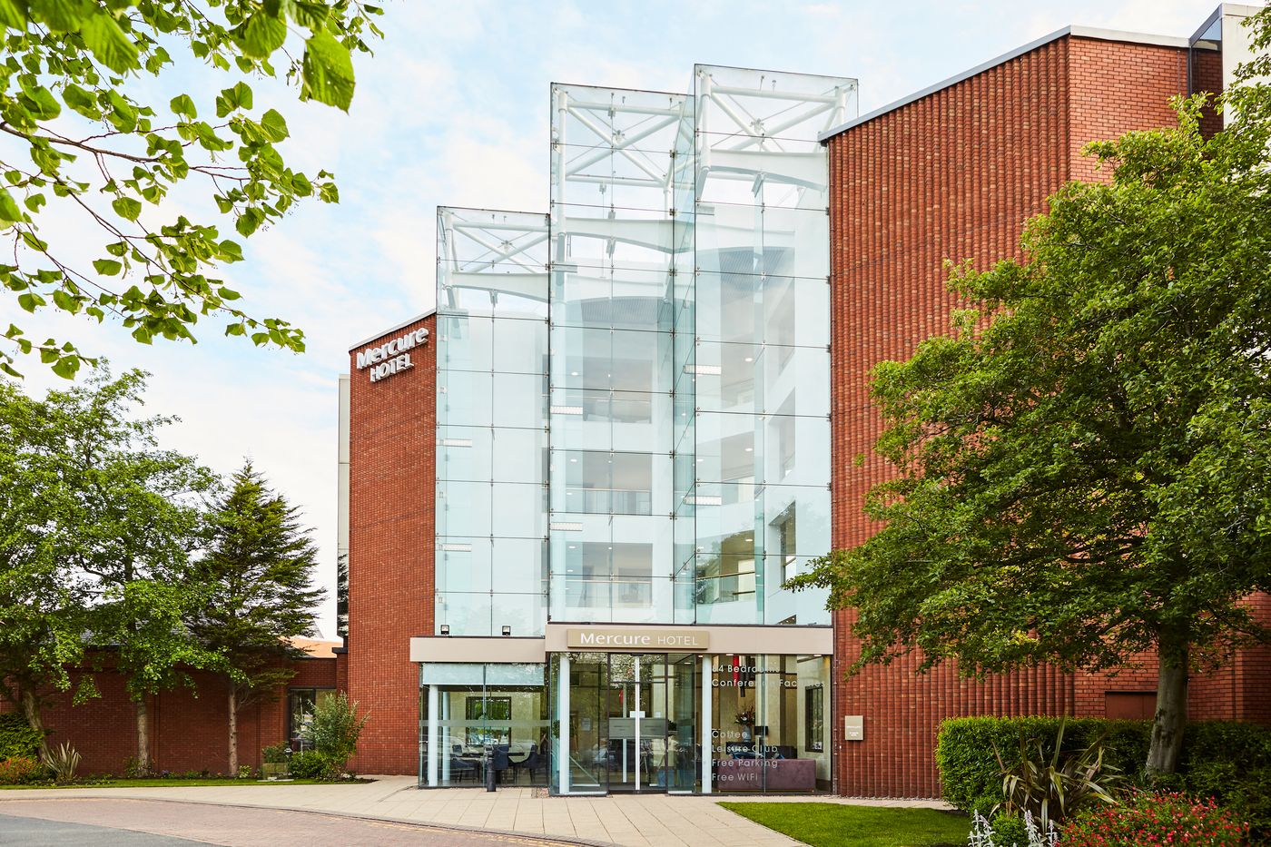 Mercure St Helens-United Kingdom-ST HELENS-General view-1