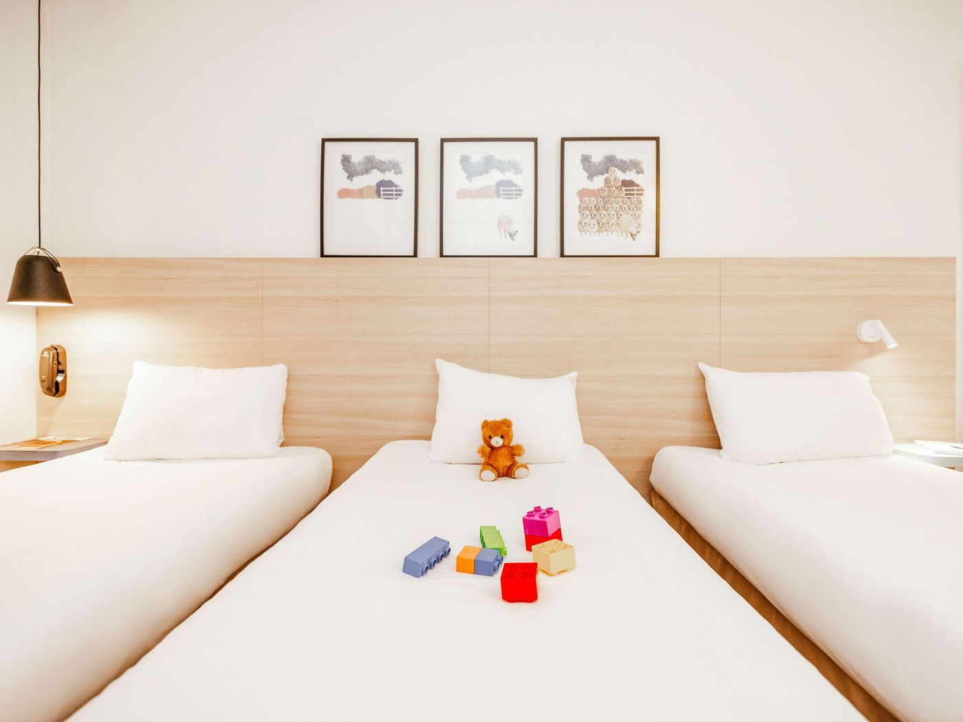 Ibis-Styles-Luxembourg-Centre-Gare-Room-30