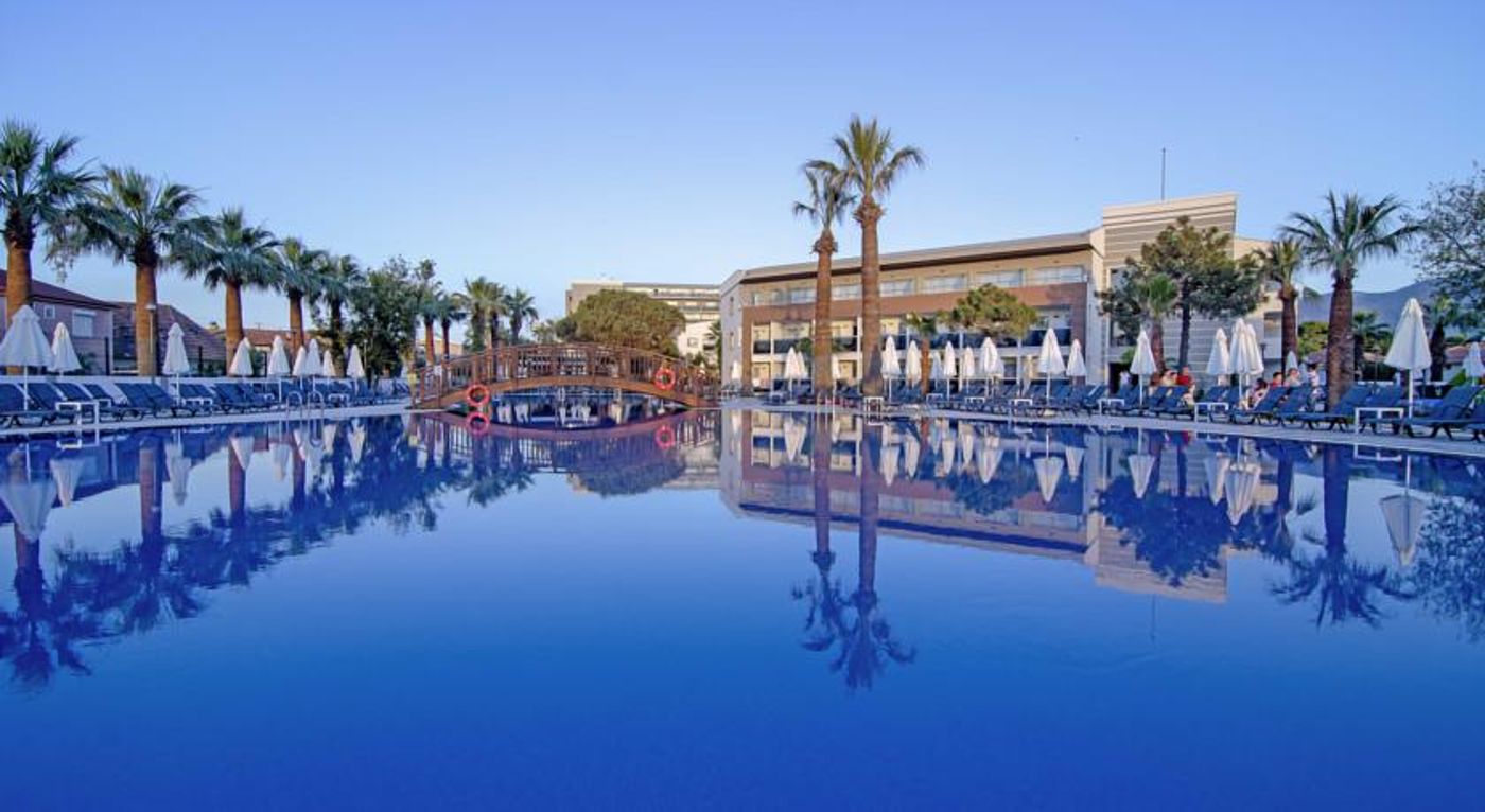 Palmwings Kusadasi Resort