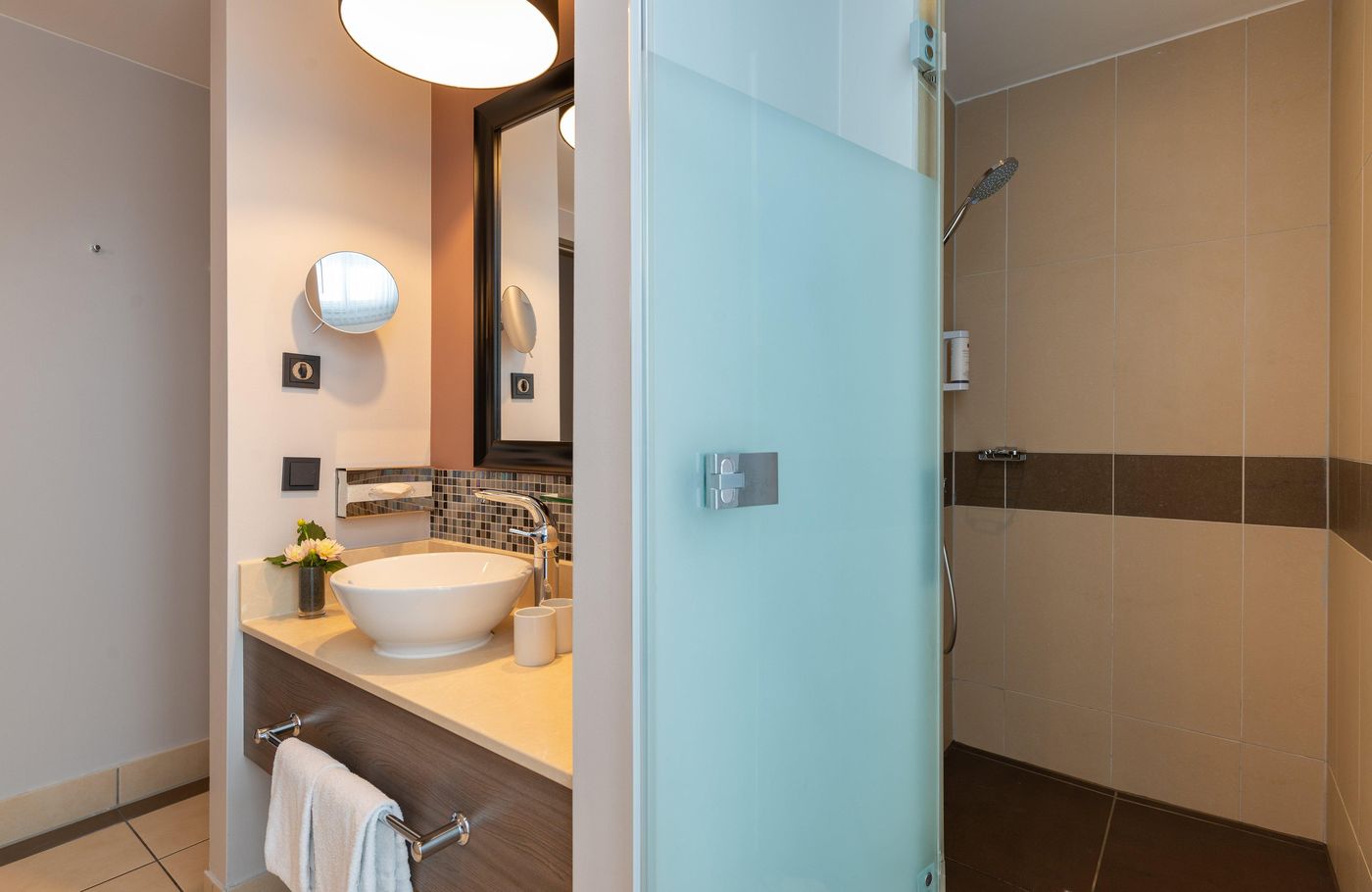 Leonardo-Royal-Hotel-Berlin-Alexanderplatz-Room-36