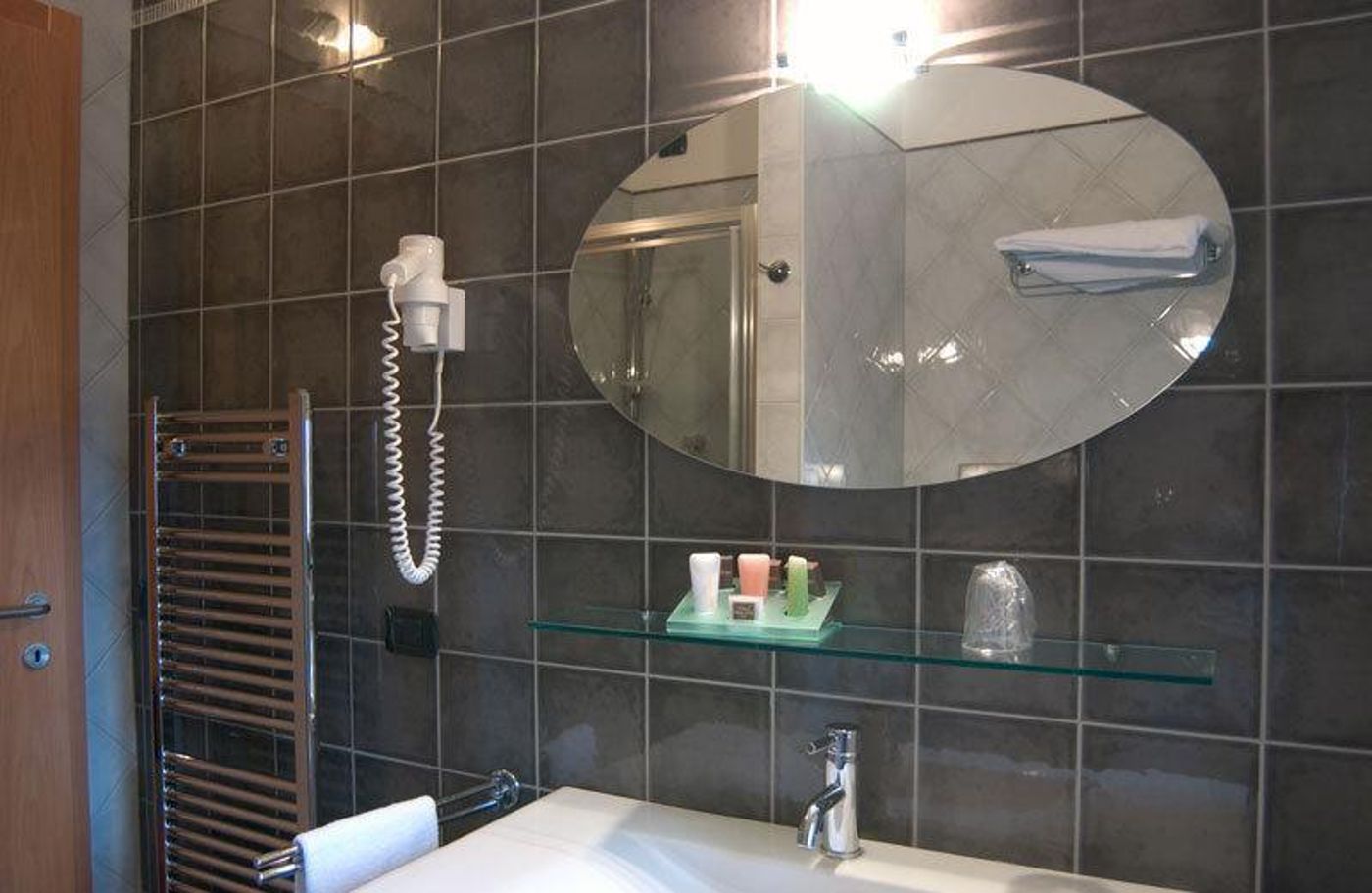 B&B Hotel Sassuolo - Italy - Sassuolo - Room - 9