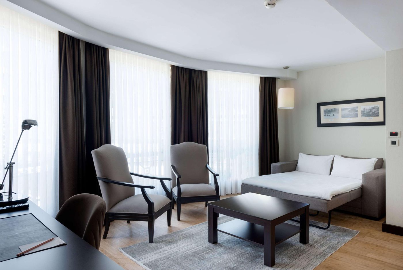 Ramada-Plaza-Istanbul-City-Centre-Room-33