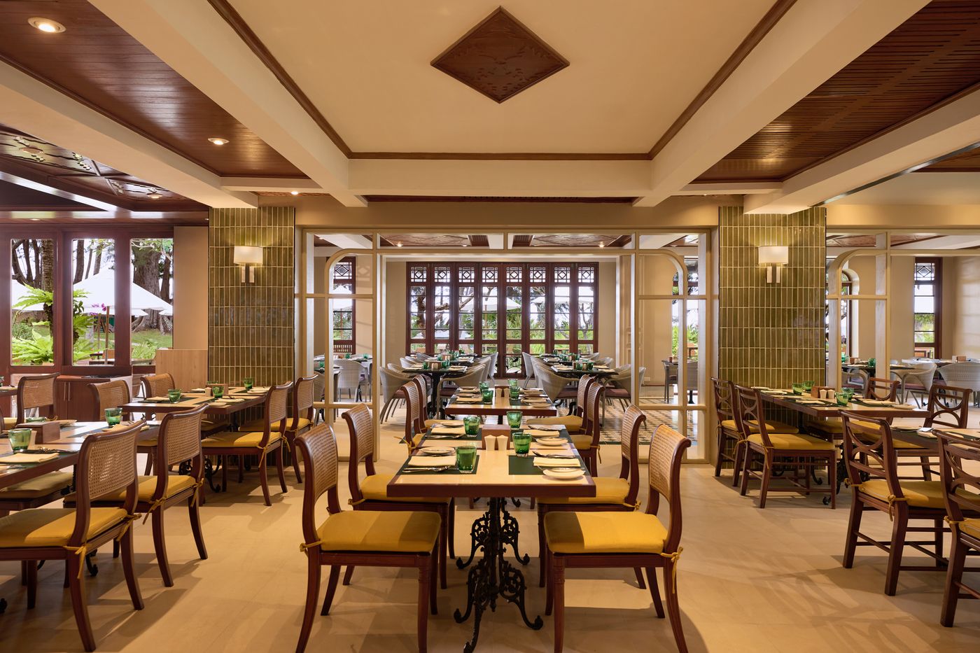 Dusit-Thani-Laguna-Phuket-Restaurant-45