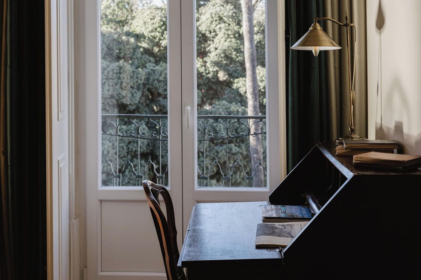 Alegria-A-Lisbon-Boutique-Hotel-Room-56