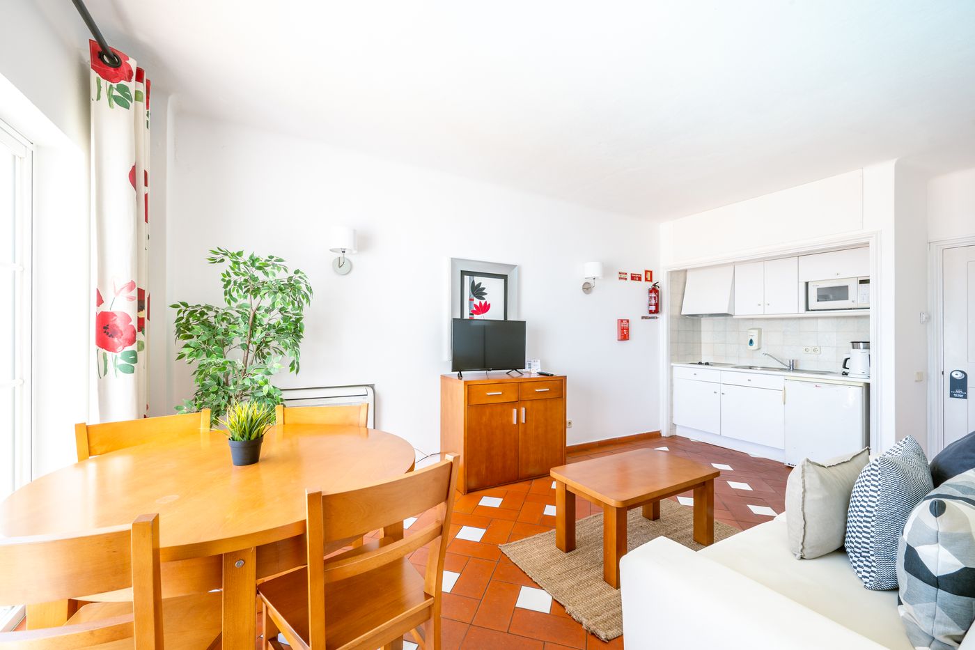 Porta-da-Vila-Room-17