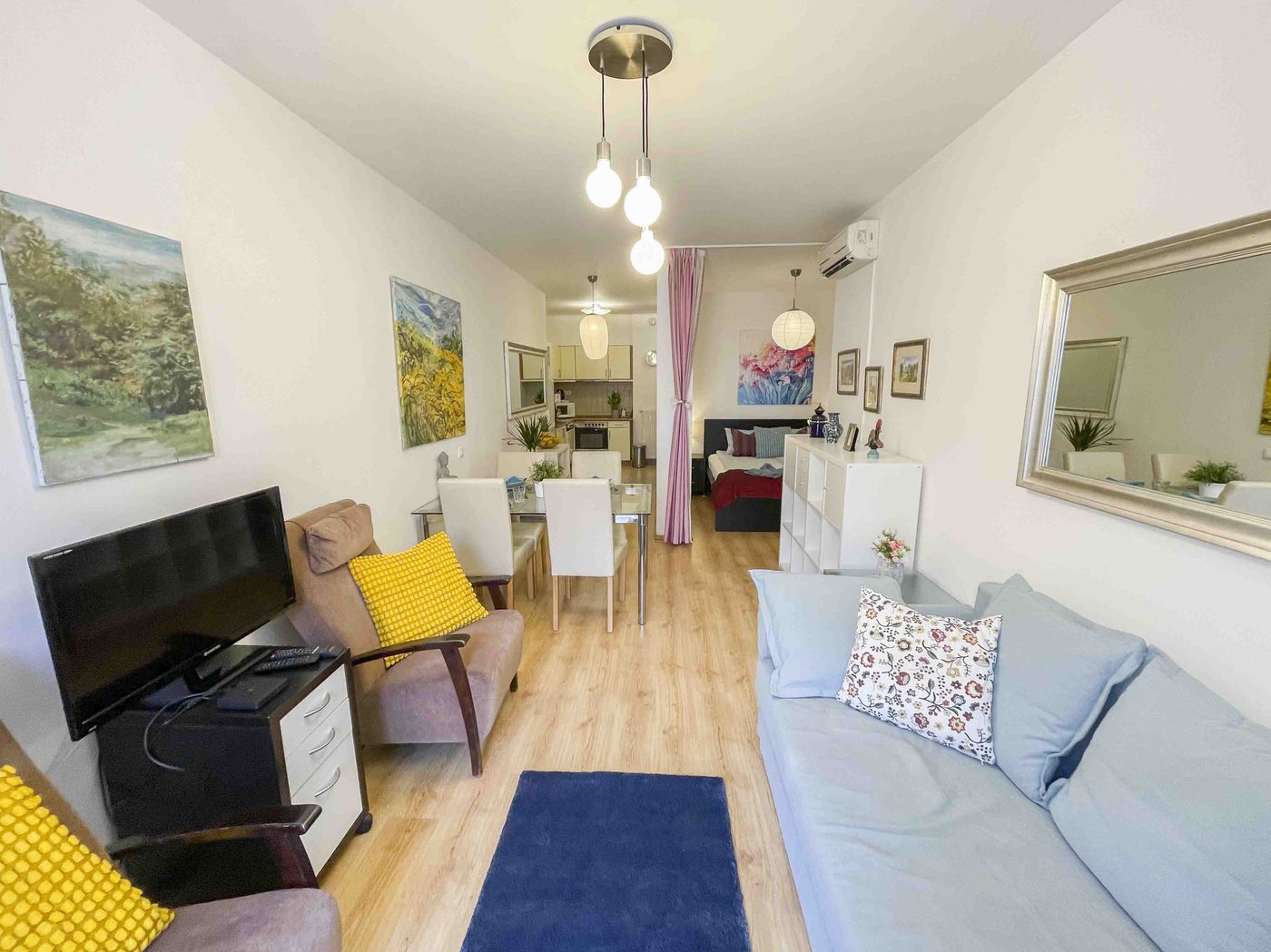 Opera-Residence-Room-14