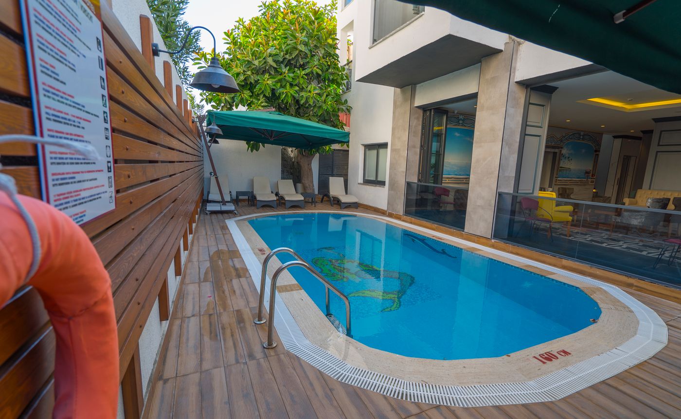 Marmaris-Beach-Hotel-Pool-8