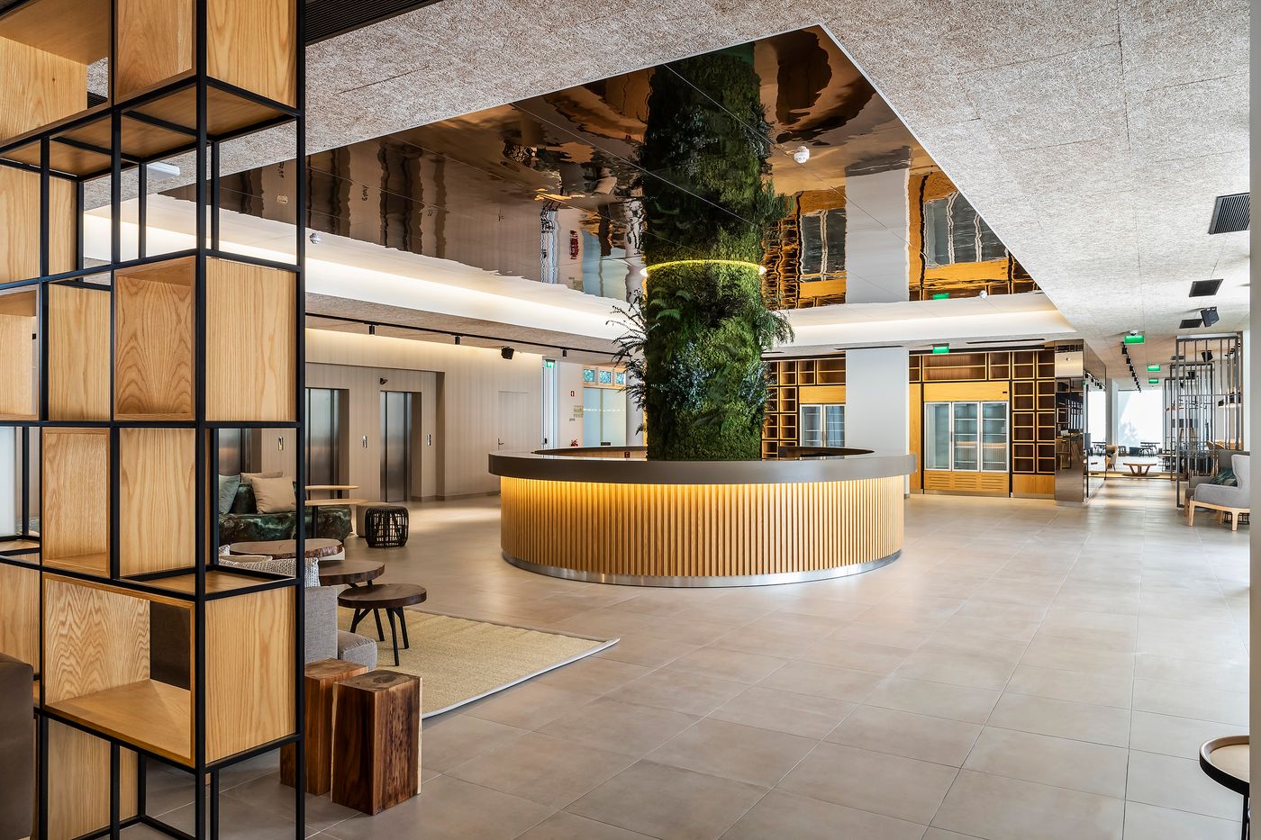 The-Patio-Suite-Hotel-Lobby-62