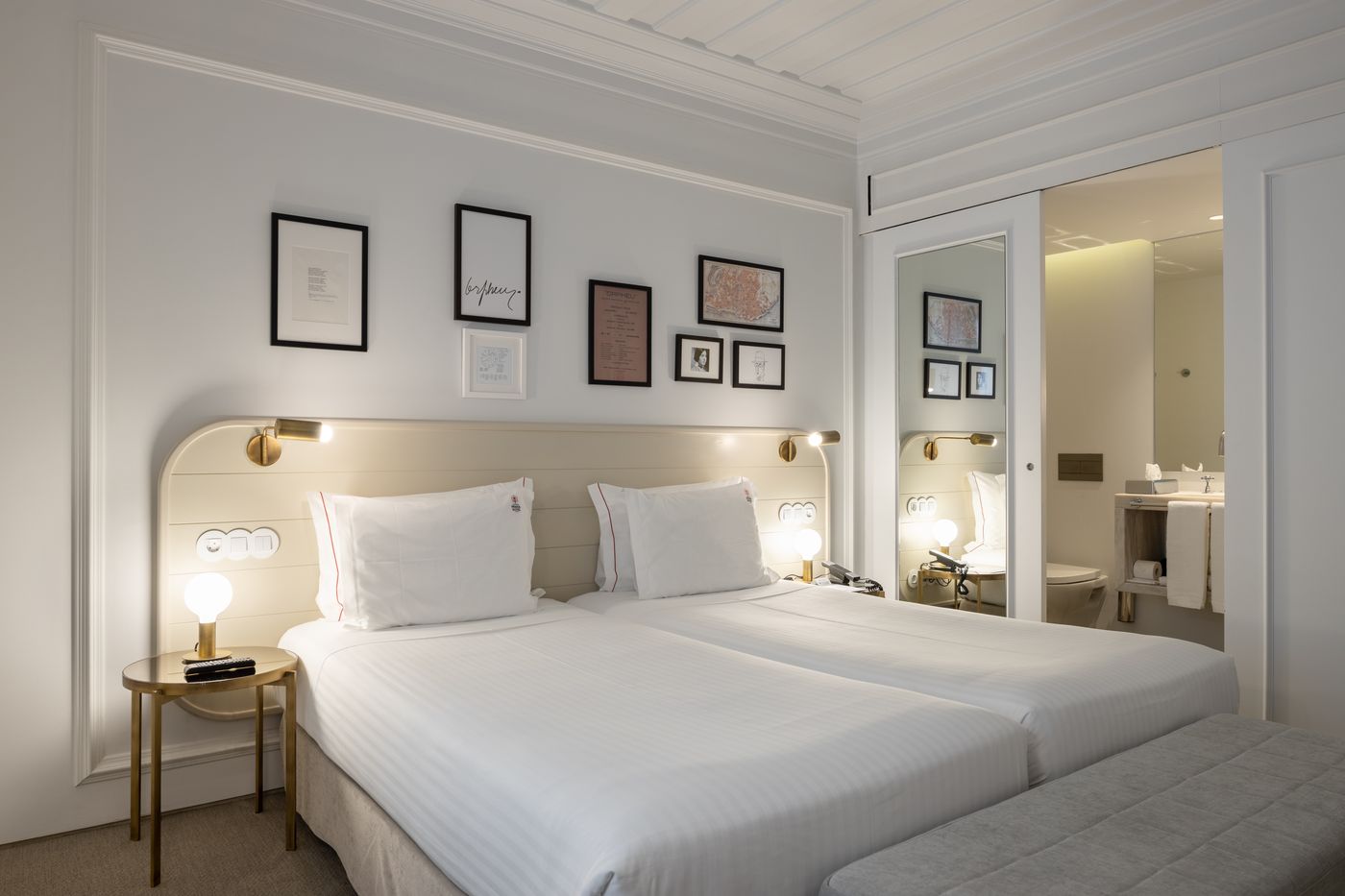 Lisboa-Pessoa-Hotel-Room-51