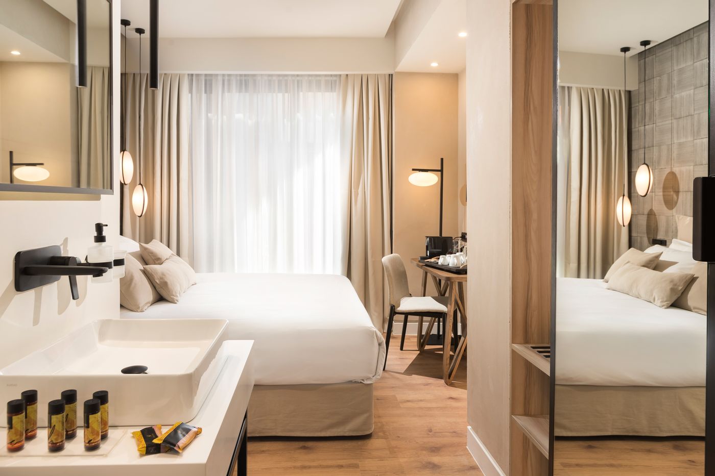 Athens-Christokopidou-Residence-Room-23