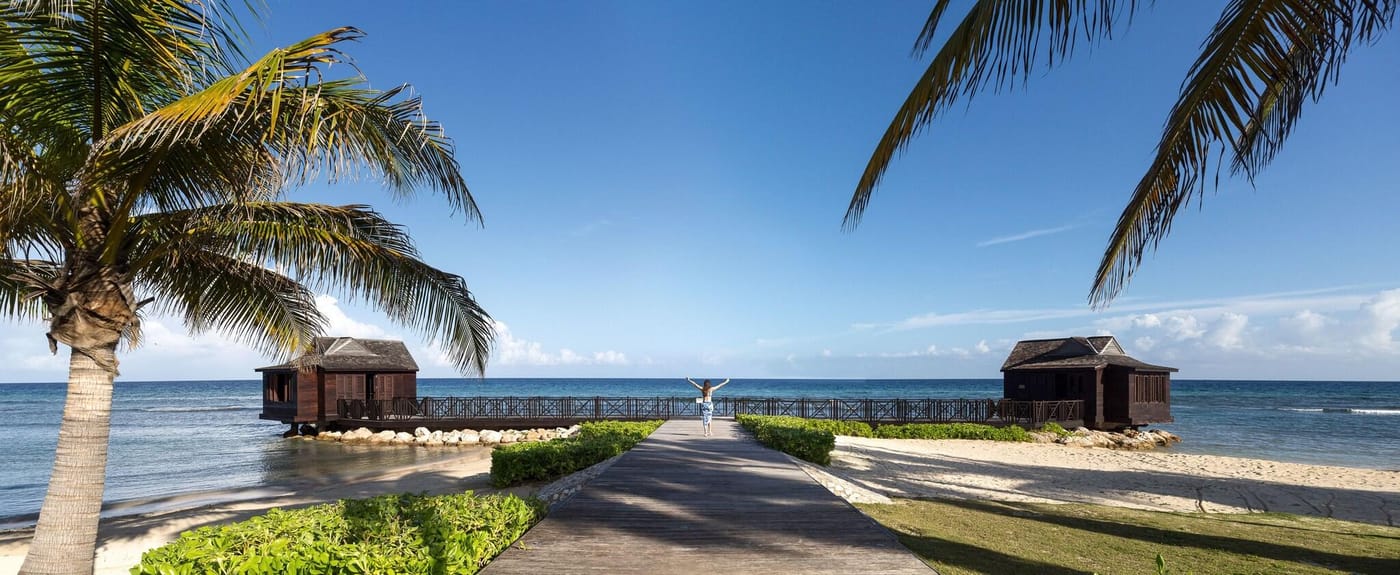 Half-Moon-General-view-16