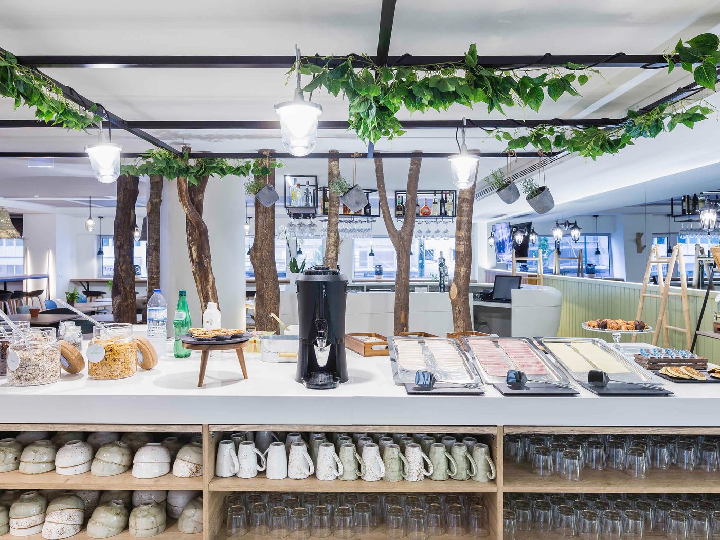 ibis-Styles-Lisboa-Centro-Marqu-s-de-Pombal-Restaurant-17