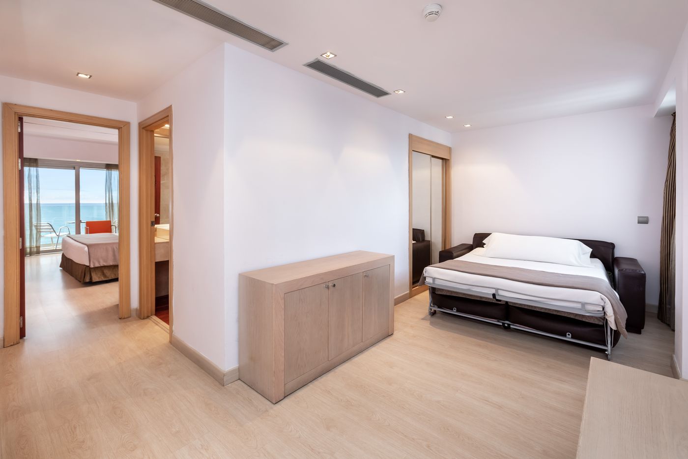 Hotel-Cristina-by-Tigotan-Room-22