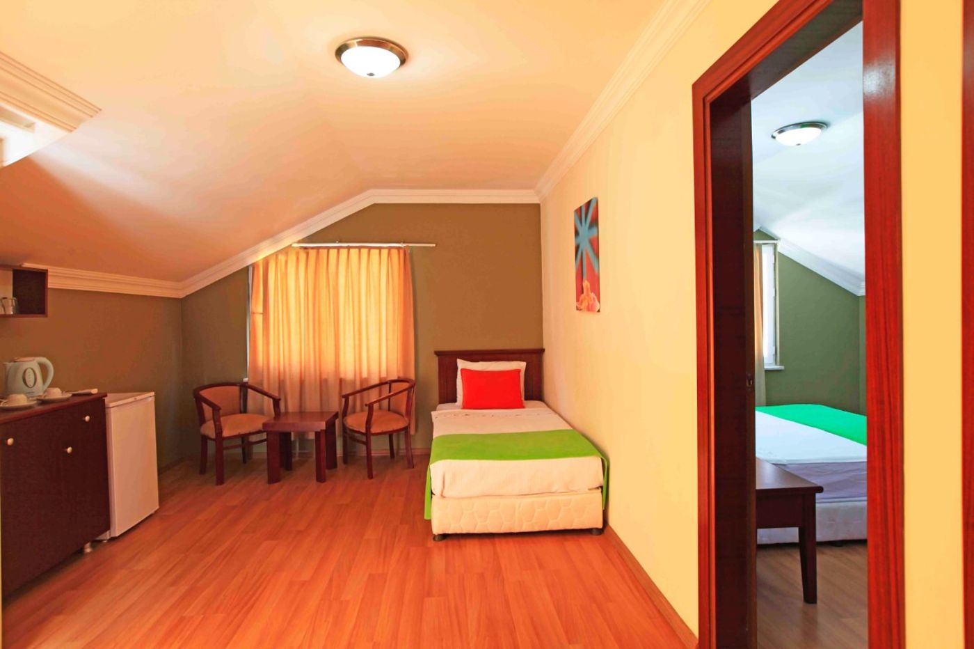 Sunlight Garden (15)