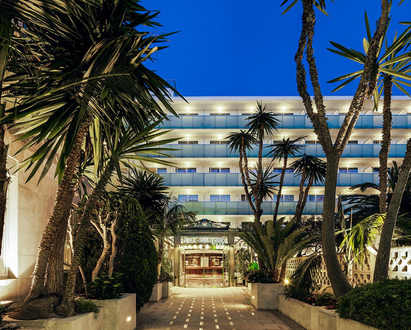 H10 Delfin - Adults Only