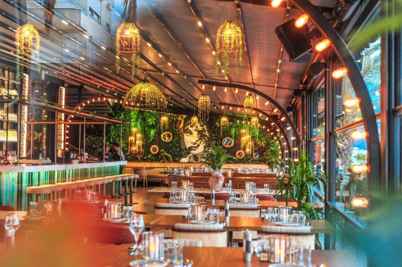 Aurasia Beach Hotel (ex Malibu Beach) 