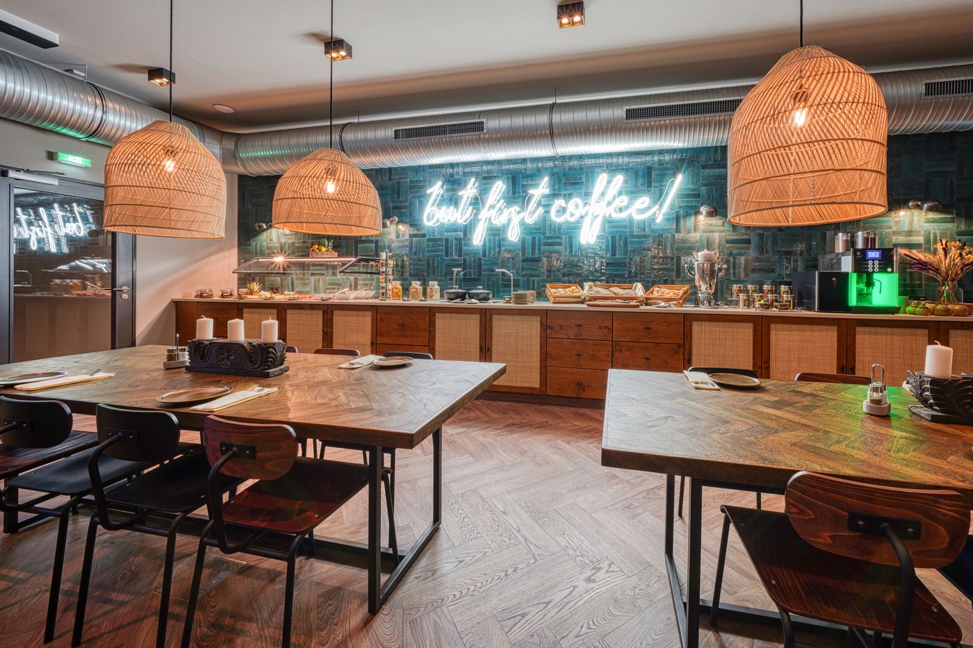 NYCE-Hotel-Bonn-Trademark-Collection-by-Wyndham-Restaurant-19