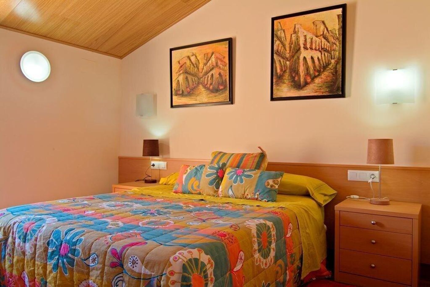 Hotel-Pinxo-Room-3