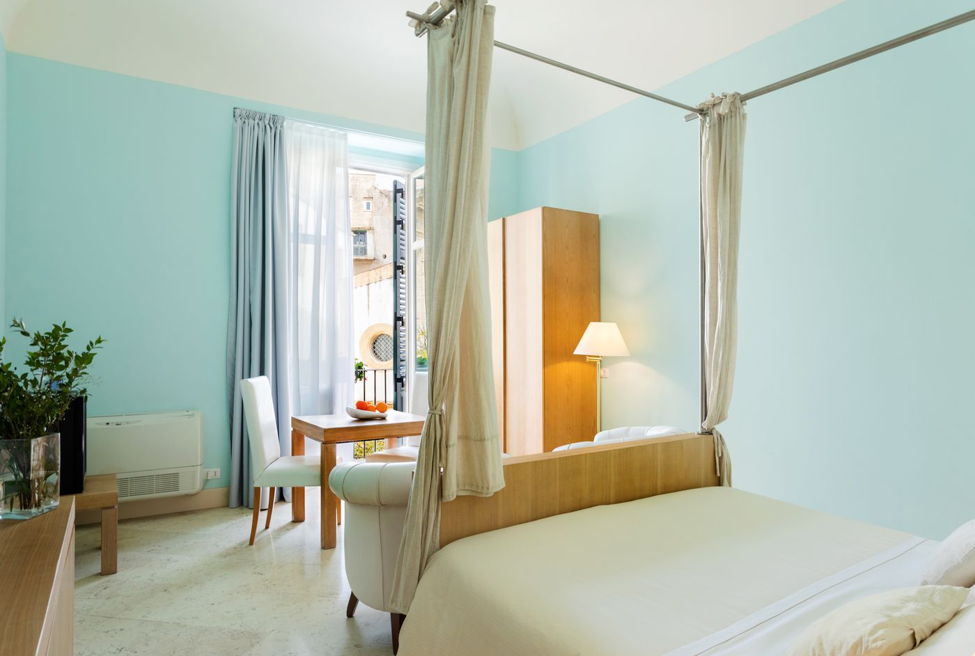 Palazzo-Brunaccini-Room-16