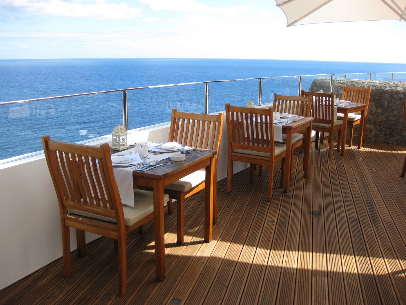 Madeira-Regency-Cliff---Adults-Only-Restaurant-6