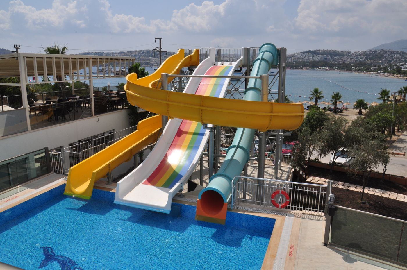 Jasmin-Beach-Hotel-Pool-16