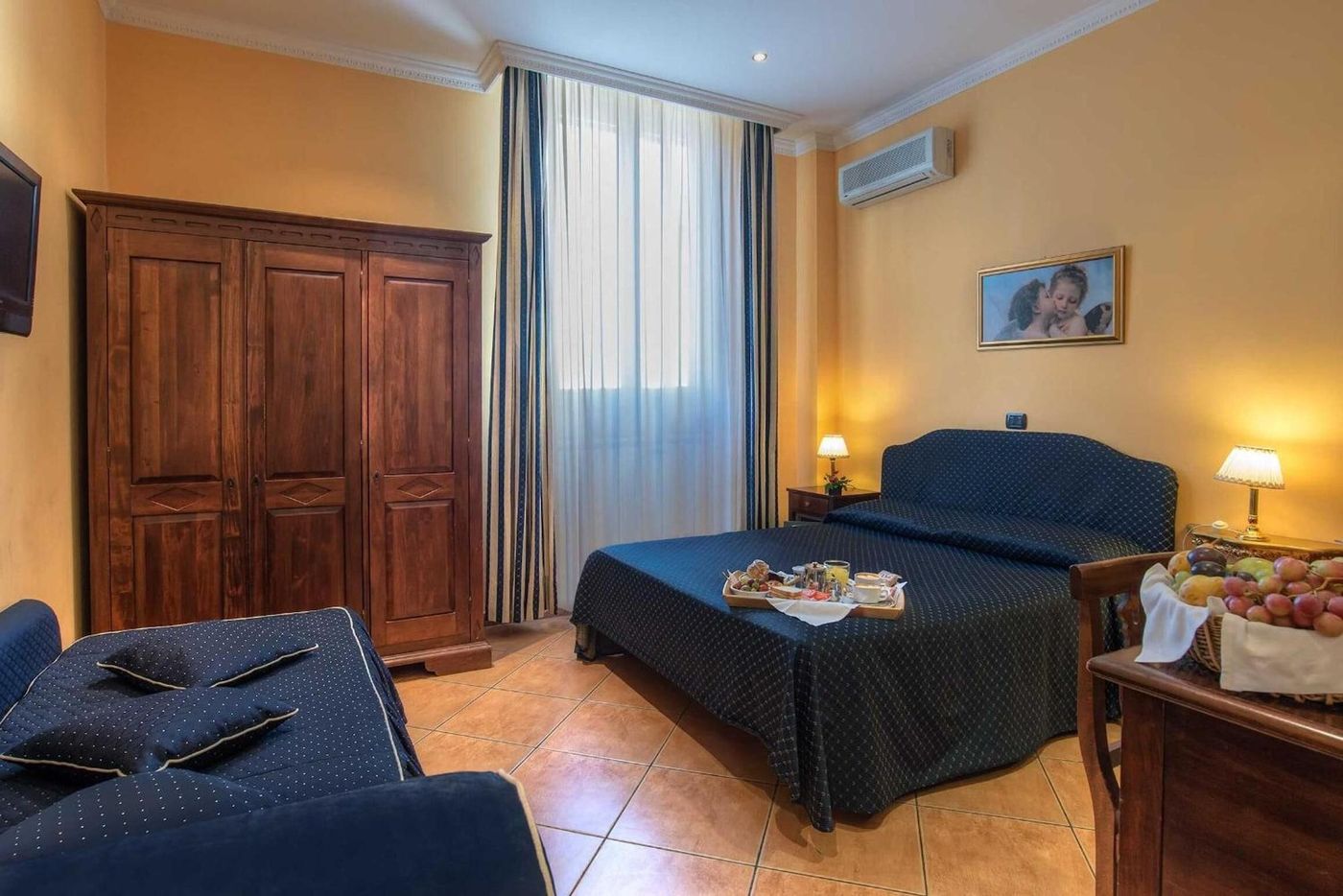 Hotel-Caracciolo-Room-24