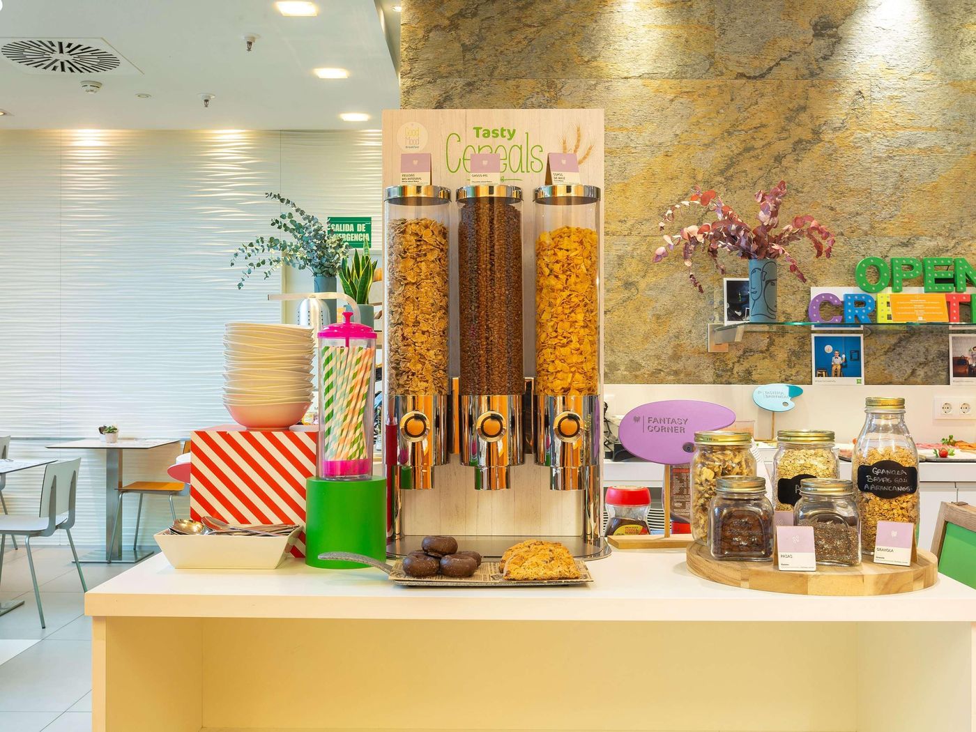 Ibis-Styles-Madrid-Prado-Restaurant-65